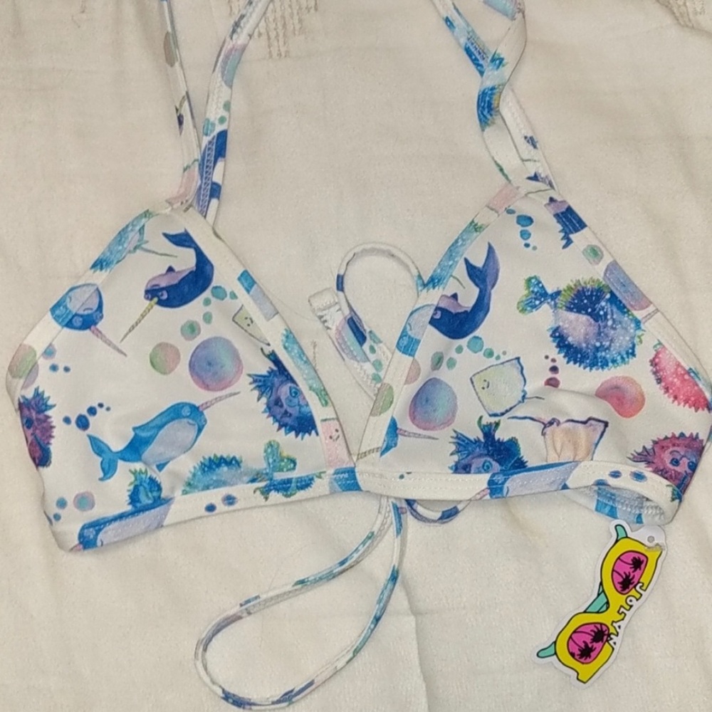 ‼️ISO‼️ Ocean friends bikini top